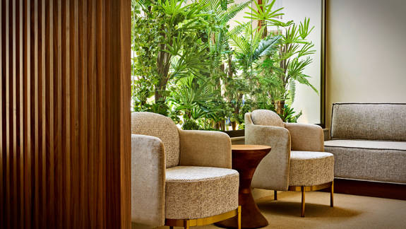 Daios Cove Lounge 02